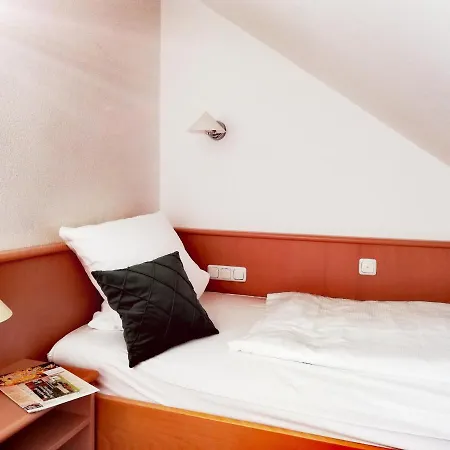 Appartement-hotel Sibyllenbad * נויאלברוייט