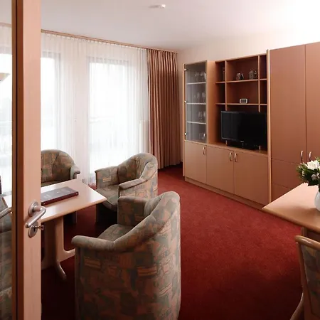 Апартаменты Appartement-hotel Sibyllenbad Нойальбенройт