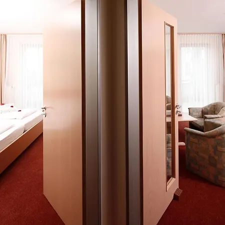 アパート Appartement-hotel Sibyllenbad ノイアルベンロイト